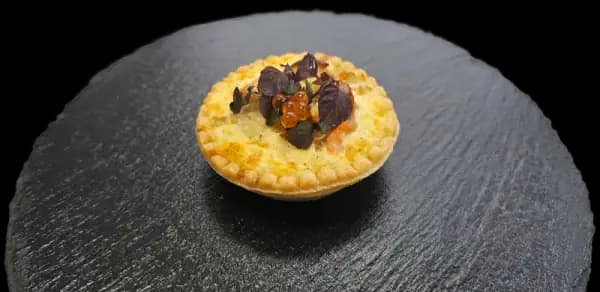 Produktbild von Mini Lachs Quiche 12 Stk